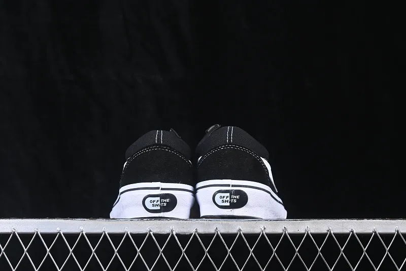 All categories Vans Vans series Vans Low Vans low-top Revenge x Storm Old Skool Lightning joint low-top casual sneakers black and white